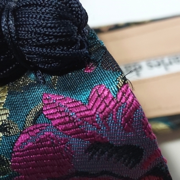 Charles David Sashay Sandal w/Tassel Colorful Slide Size 7.5 - Picture 16 of 16